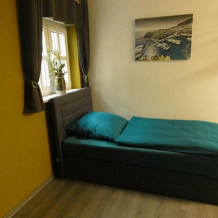 Tessin Apartment Schwandorf Bagian luar foto